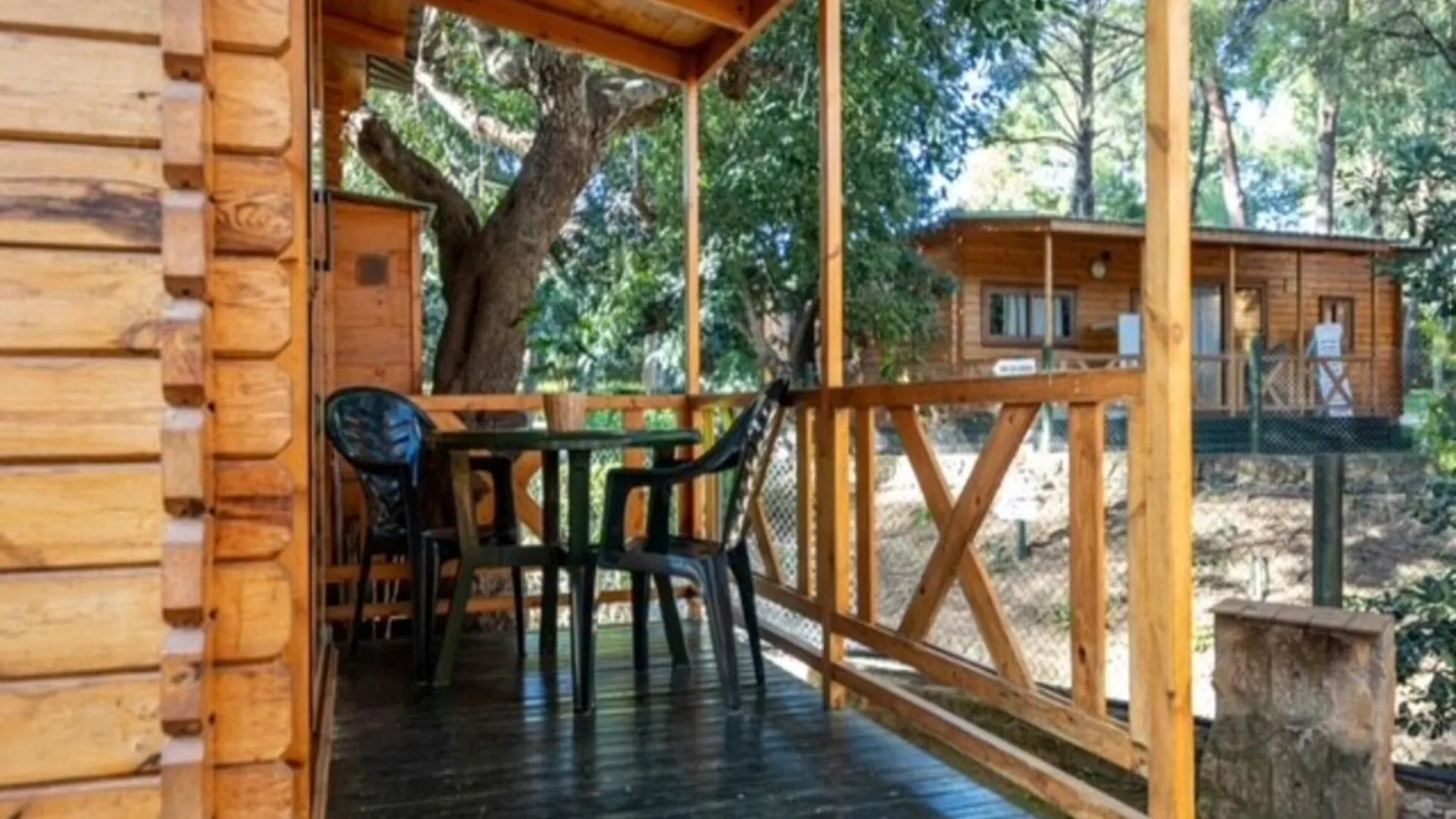 Wooden Chalet With Parking Tarragona Holiday home